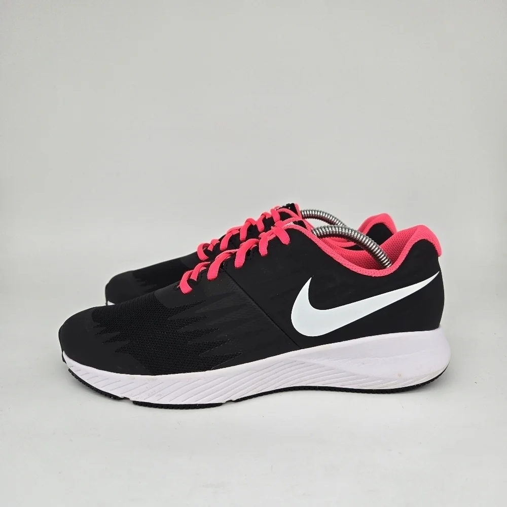 Nike Star Runner Kids Running Shoes Size 7Y